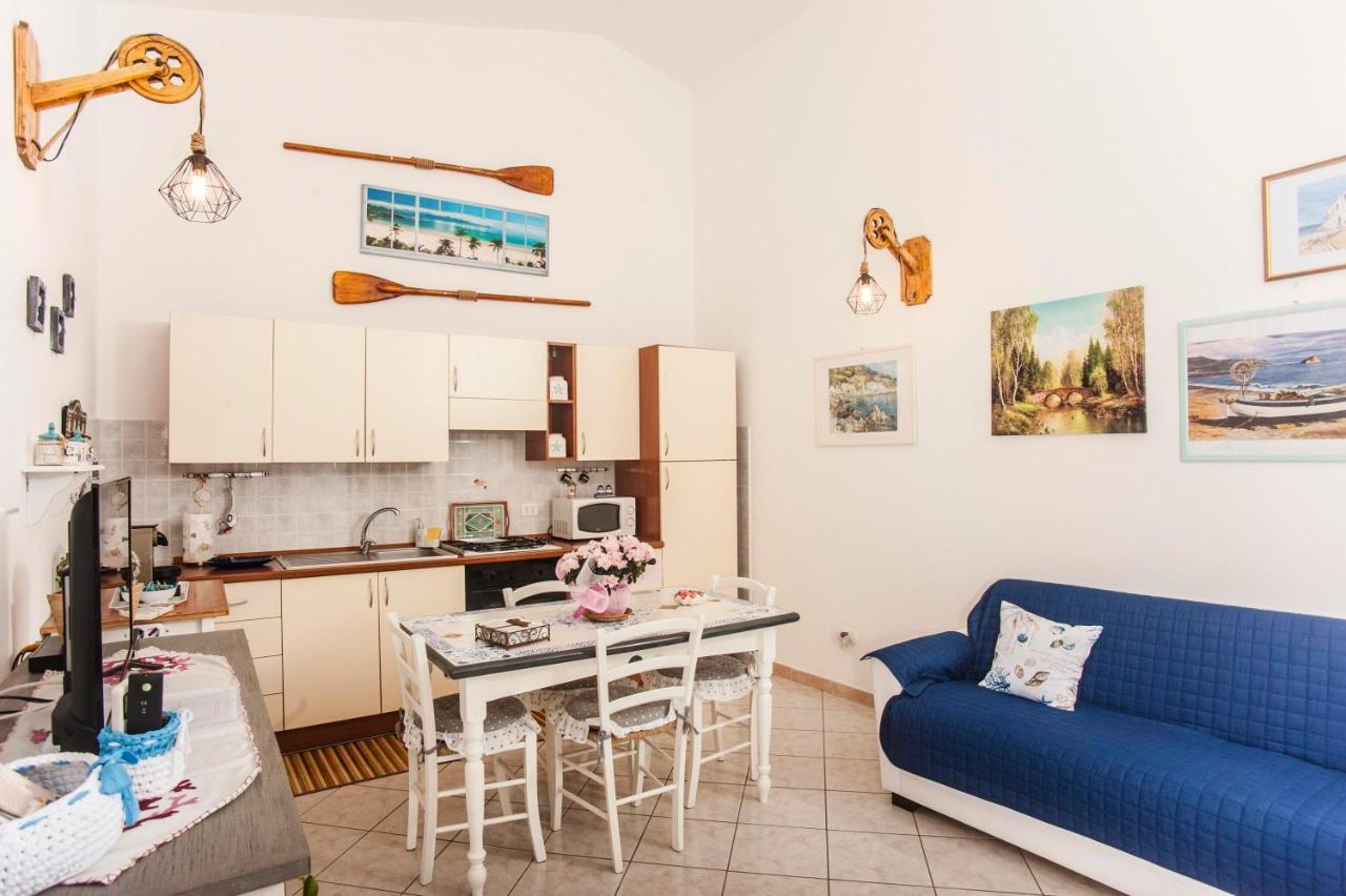 Casa Vacanze Luna Pula Bagian luar foto