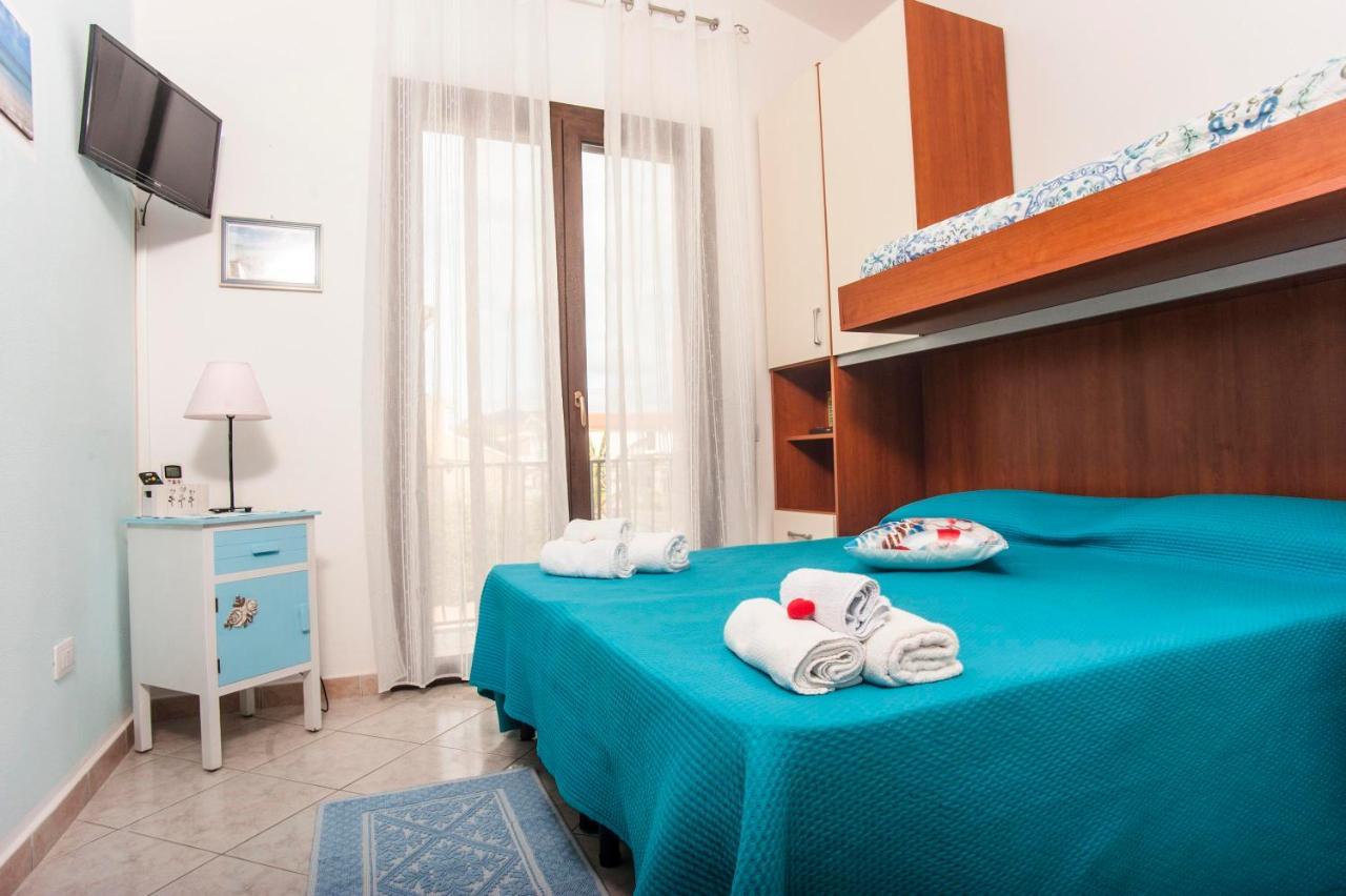 Casa Vacanze Luna Pula Bagian luar foto